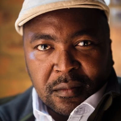 Mphuthumi Ntabeni Author Photo