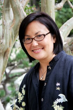 Naomi Hirahara Author Photo