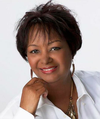 Rachel Renee Russell Author Photo