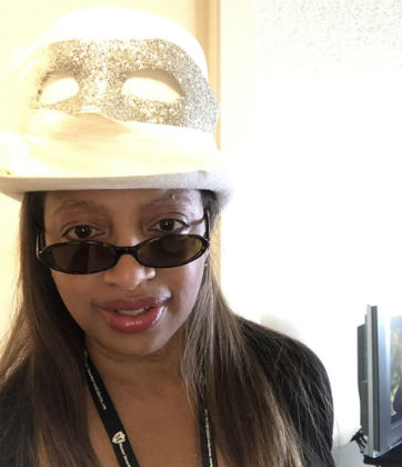 Ursula Sinclair Author Photo