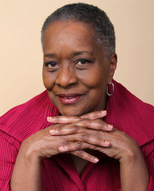 Brenda Ross Author Photo