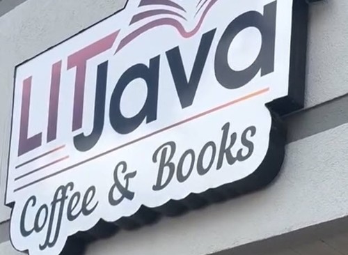 Photo of Lit Java