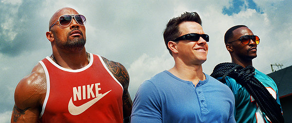 Paul (Dwayne Johnson), Daniel Lugo (Mark Wahlberg) & Adrian (Anthony Mackie)